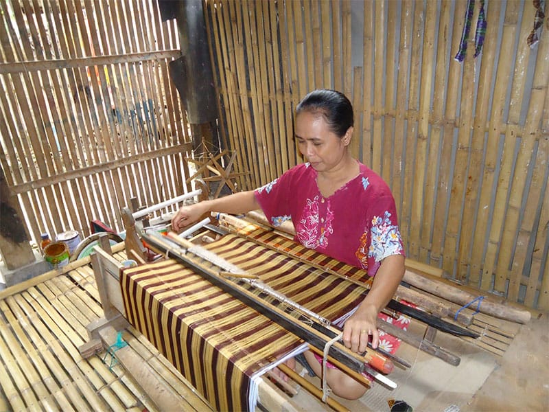 tenun
