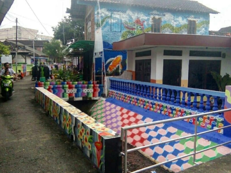 kampung mural