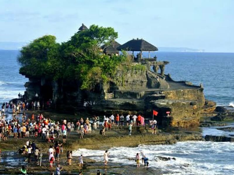 Kunjungan Wisatawan  ke Bali  Capai 40 000 per Hari JoSS co id