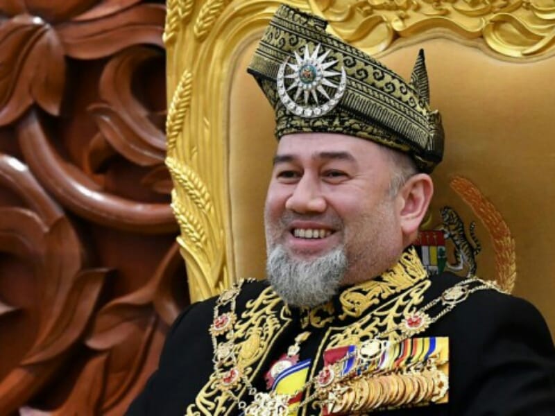 turun tahta
