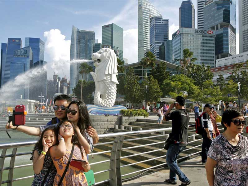 wisatawan Indonesia ke singapura