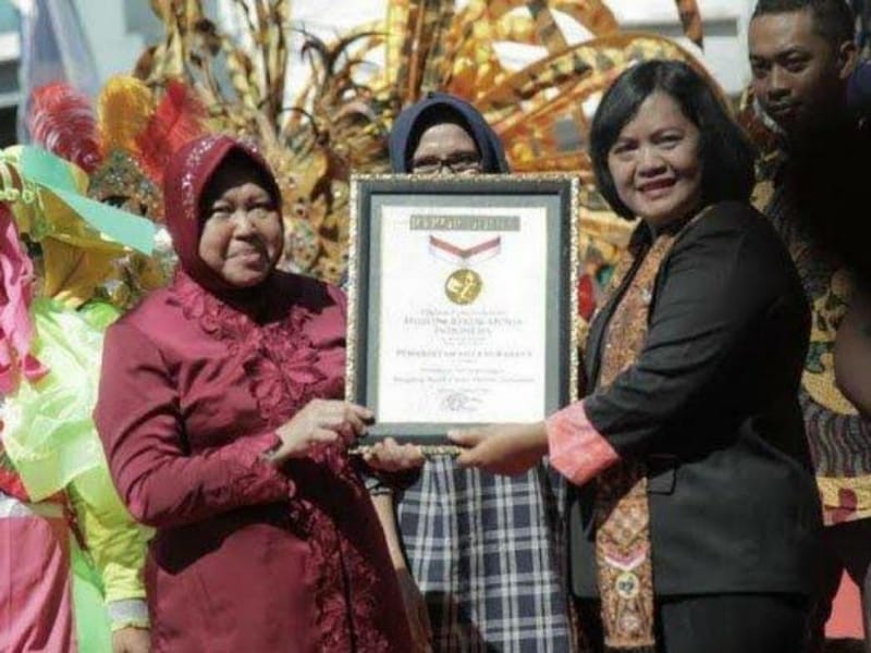 Tri rismaharini