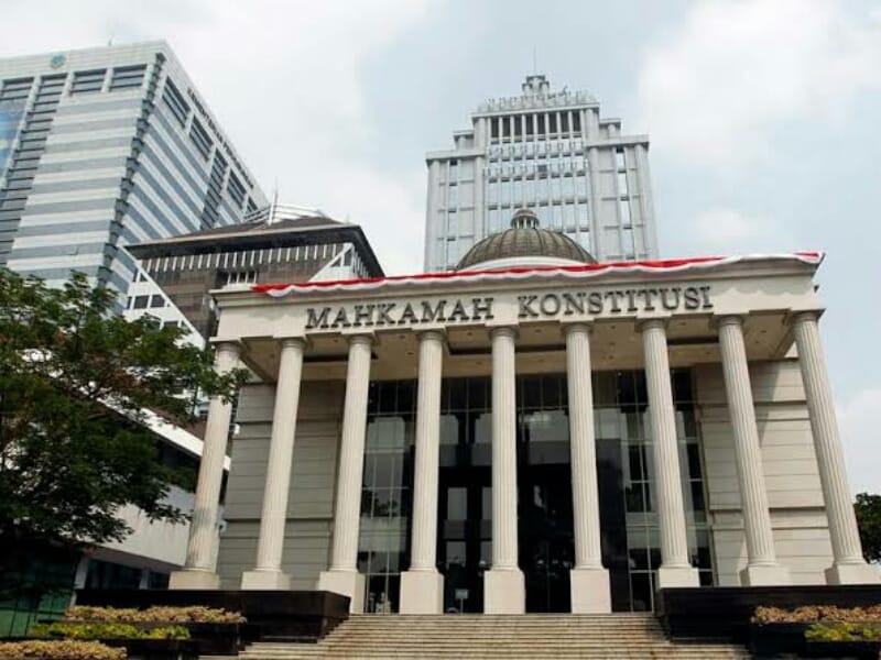 Hakim mahkamah konstitusi