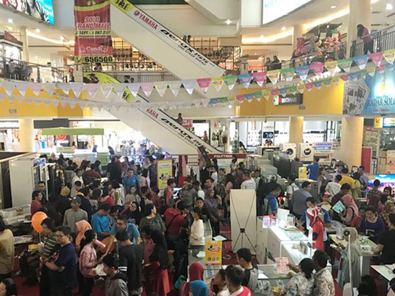 pusat perbelanjaan
