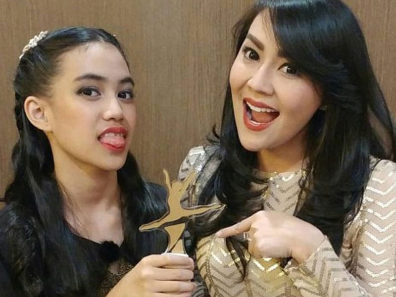putri Tessa Kaunang