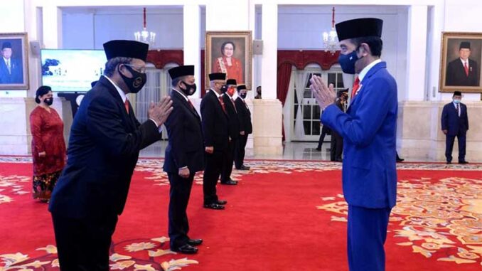 jokowi-lantik-kompolnas-2020