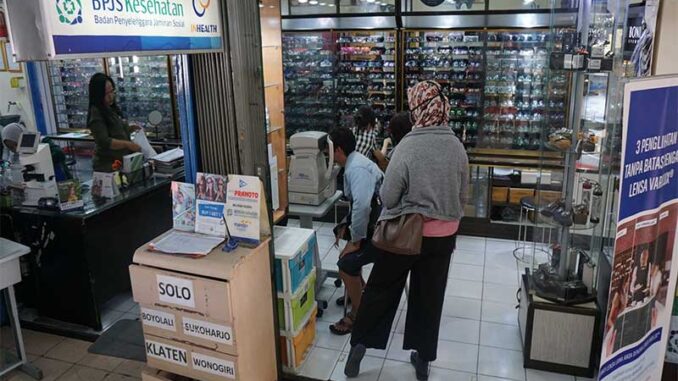 layanan-beli-kacamata-bpjs-kesehatan