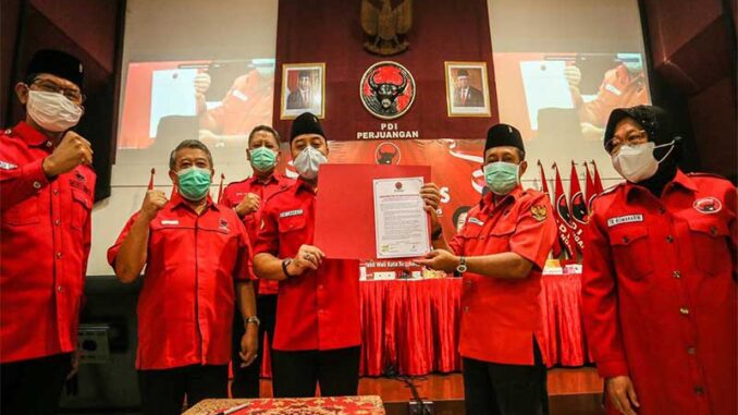 Eri-Cahyadi-Teken-Komitmen-Politik-lanjutkan-Program-Risma