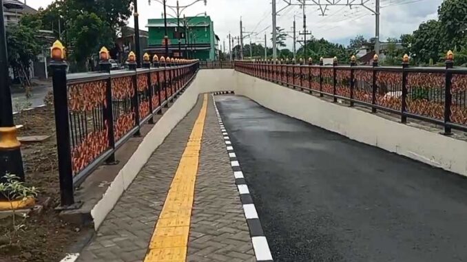 underpass-transito-solo