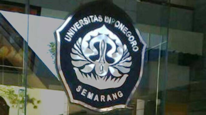 undip-ciptakan-alat-destilasi-air-laut-dengan-tongkol-jagung