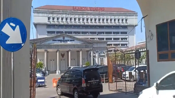 parkir-balaikota-semarang