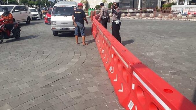 jalan-di-jogja-ditutup-ppkm