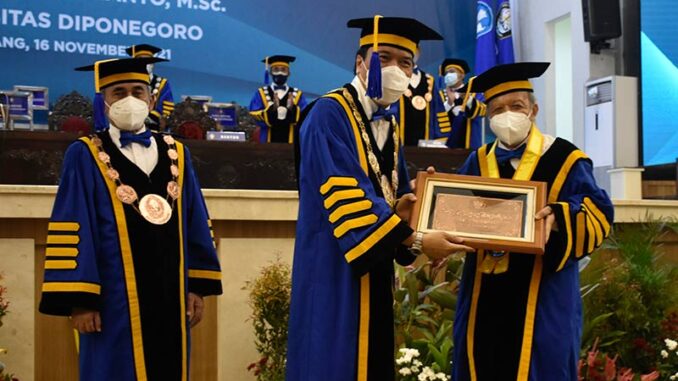 rektor-undip-ketua-senat-akademik-undip-1