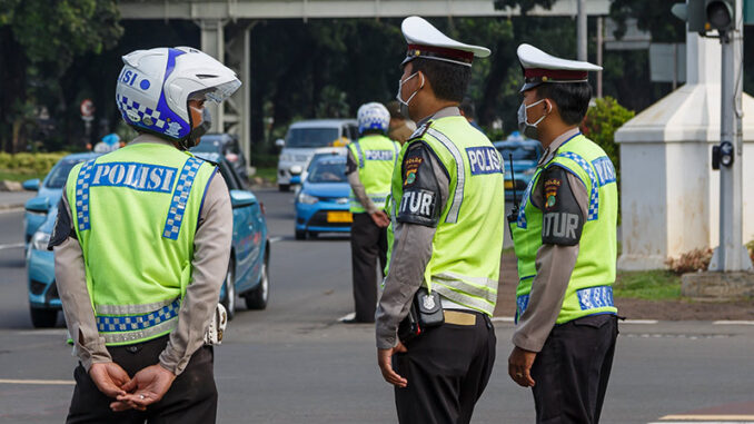 kamera-pengawas-badan-polisi