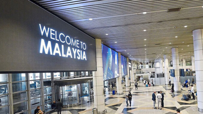 malaysia-buka-perbatasan-2022