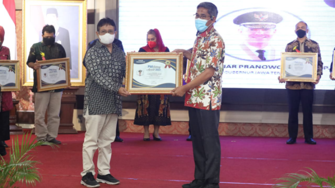 Raih Penghargaan PWI Jateng Award 2022