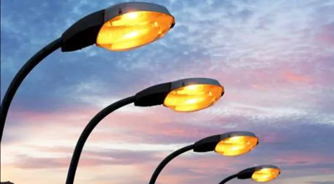 Penerangan jalan Jalan Lintas Selatan di Timur Gunungkidul Minim Lampu Penerangan