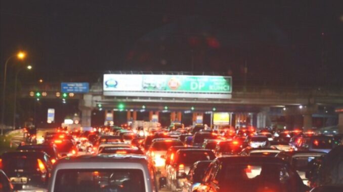 Tol Gratis Saat Macet Panjang Belum Diberlakukan