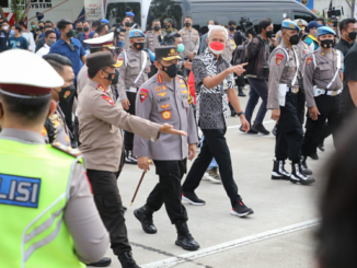 Ganjar Minta Petugas Gencar Sosialisasikan Call Center