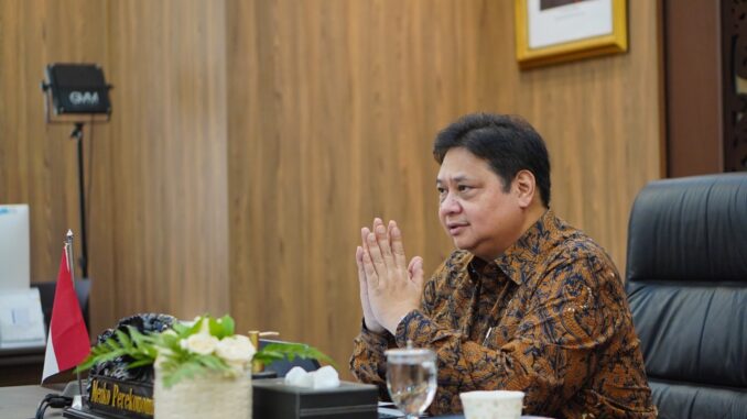 Aturan Baru: Beli Minyak Goreng Curah Kini Harus Bawa KTP