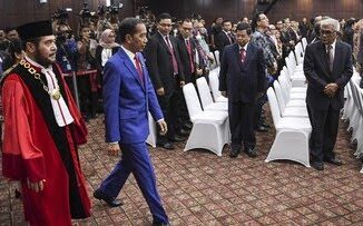 Pernikahan Adik Jokowi dan Ketua MK