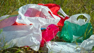 Sampah Plastik Cara Mengurangi Limbah Kantong Plastik menjadi Nilai Jual yang Tinggi