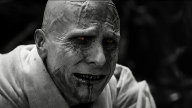 christian bale sebagai gorr disebut mirip voldemort youtubemarvel studios Trailer Thor: Love and Thunder Telah Rilis, Penampilan Christian Bale Bikin Pangling