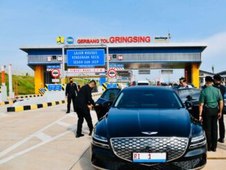 Jajal Genesis G80 di Batang, Jokowi Optimistis Harga Mobil Listrik Bakal Lebih Murah