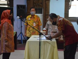 Lantik 65 Pejabat Fungsional, Bupati Batang Lani Dwi Rejeki: Sistem Kerja Harus Cepat Dan Profesional
