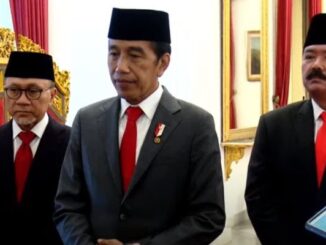 Jokowi Resmi Lantik Zulkifli Hasan dan Hadi Tjahjanto Jadi Menteri, Ini Daftar Resufle Kabinet Indonesia Maju