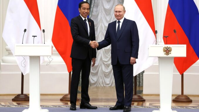 Jokowi Putin Bertemu Putin, Presiden Jokowi Akan Membawa Pesan Perdamaian Dari Ukraina