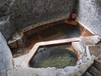 Healing Sekaligus Merawat Kesehatan Kulit, Nikmati Sensasi Berendam Air Hangat Sumber Alami di Semarang Ini