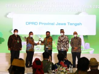 DPRD Jating Raih Penghargaan Nirwasita Tantra Terbaik 1 dari Kementerian LHK