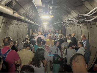 Detik-Detik Evakuasi Ratusan Penumpang Kereta Eurotunnel