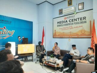 Bawaslu Kabupaten Pekalongan Luncurkan Buku Sejarah Era 2004-2023