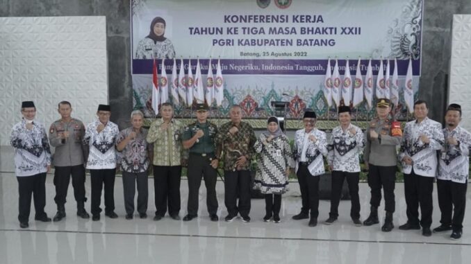 Guru Honorer Menjadi ASN