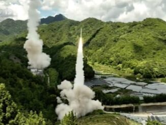 Makin Memanas, China Tembakkan Sejumlah Rudal Balistik Dongfeng Di Selat Taiwan