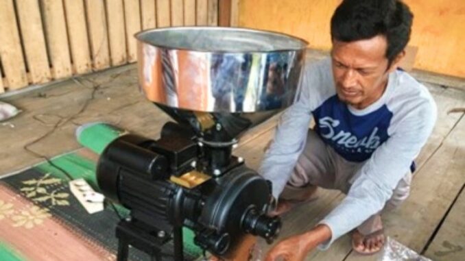 Tim Pengabdian UNNES Kembangkan Teknologi Pengolahan Pasca Panen Kopi DI Kendal