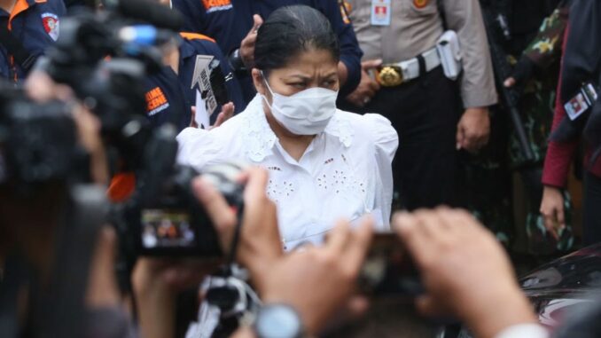Putri Candrawathi, istri Ferdy Sambo Purti Candrawathi