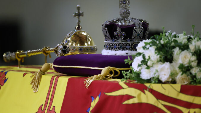 Ratu Elizabeth II