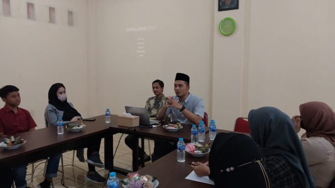 Pembekalan Mahasiswa Kewirausahaan Merdeka