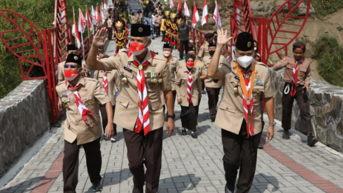 Ganjar Ajak Pramuka Milenial