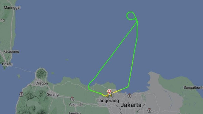 Pesawat Lion Air JT-330