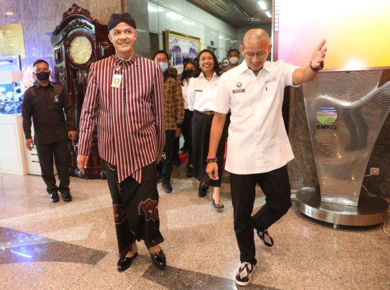 Ayo Piknik Dalam Negeri