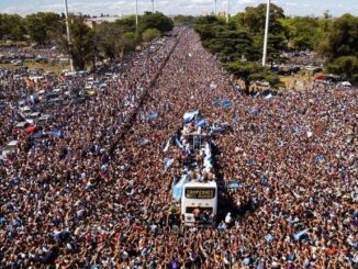 Timnas Argentina Dievakuasi