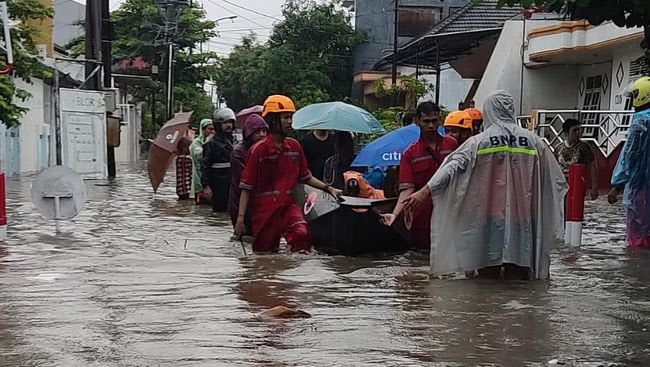 Tawangmas Semarang Banjir