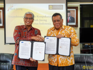 Supriyatno bersama Rektor Universitas Indonesia (UI) Ari Kuncoro