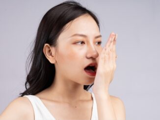 Cara menghilangkan bau mulut karena makan pete