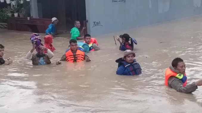 Banjir Semarang Dinar Indah