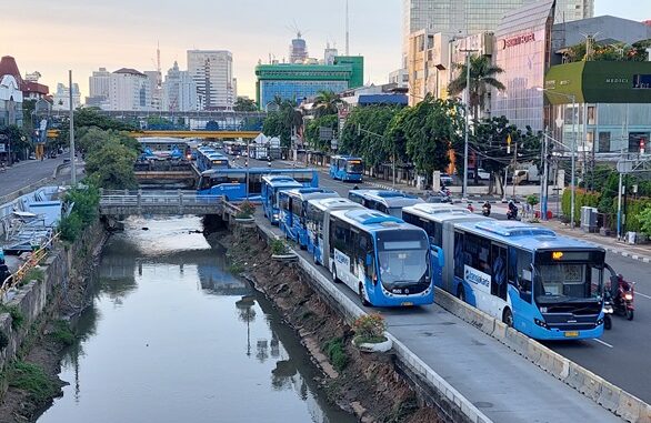 Penataan Transportasi Transjakarta